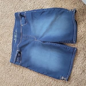 Gloria Vanderbilt women's denim shorts size 16